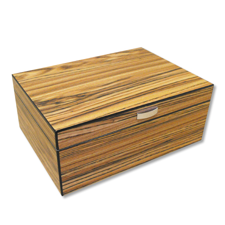 Pellegrino Humidor � 50 cigars capacity