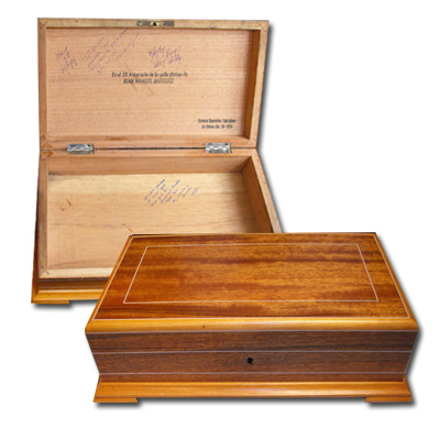 Cigar Cabinet humidor in splendid condition from 1976